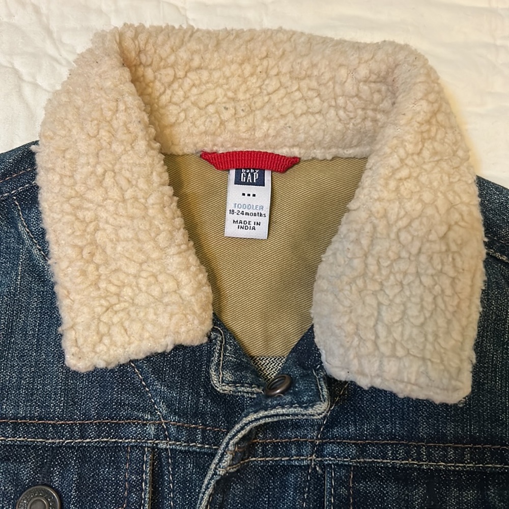 Jacket - Picture 2 of 4